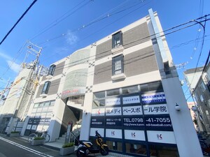 ロイヤルプラザ七番館外観写真