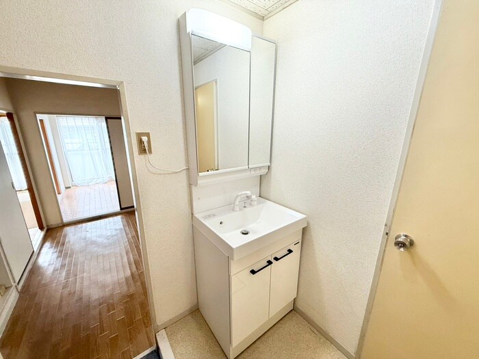 物件内観写真14　(洗面)