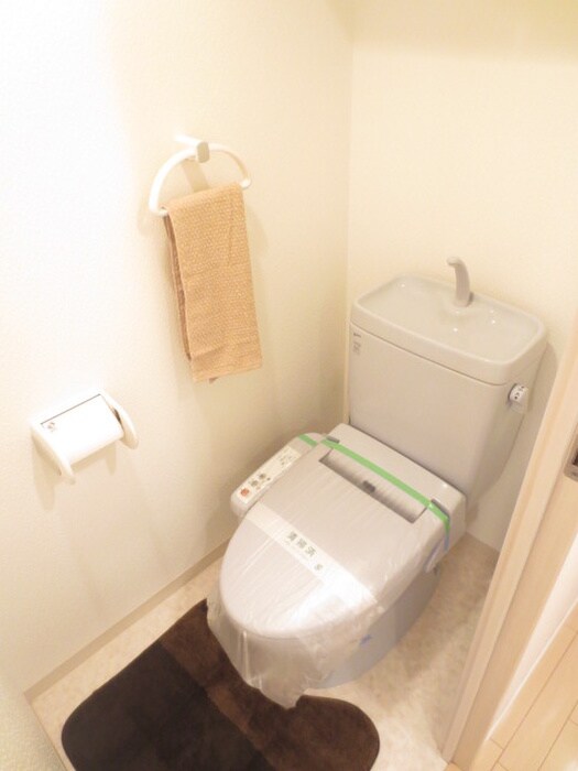 物件内観写真9　(トイレ)