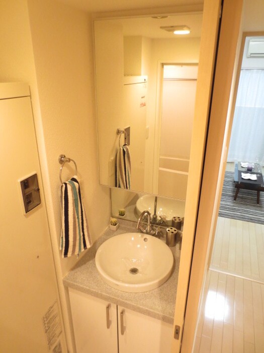 物件内観写真10　(洗面)