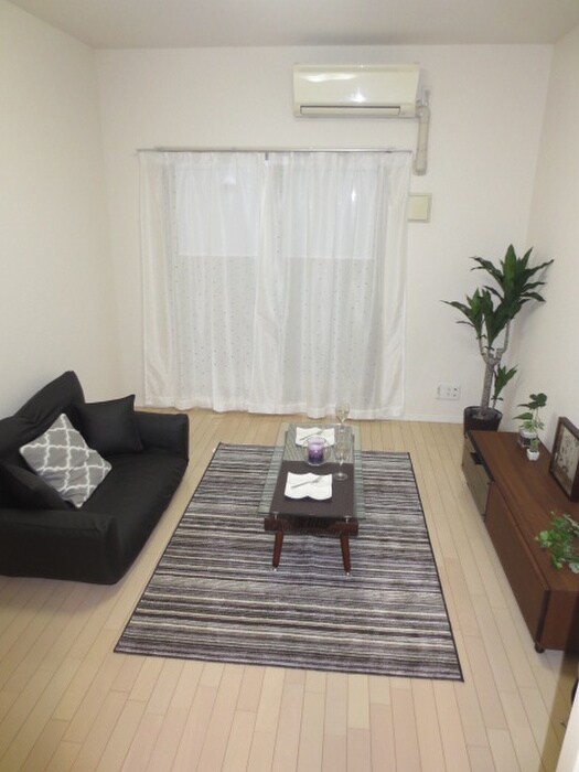 物件内観写真11　(居室)