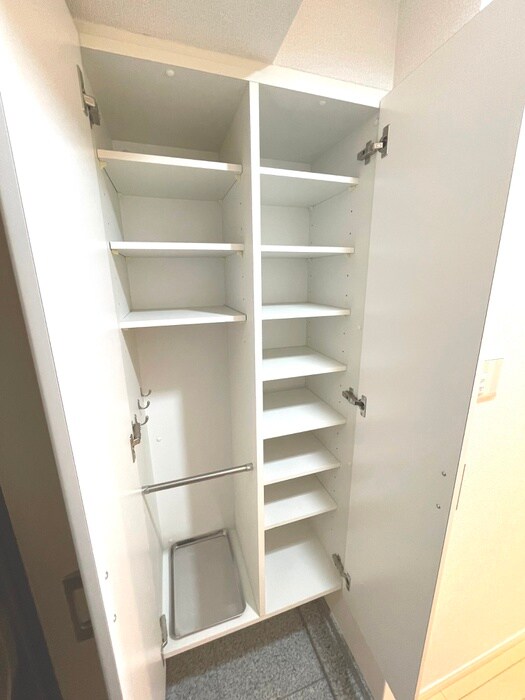 物件内観写真17　(靴箱)
