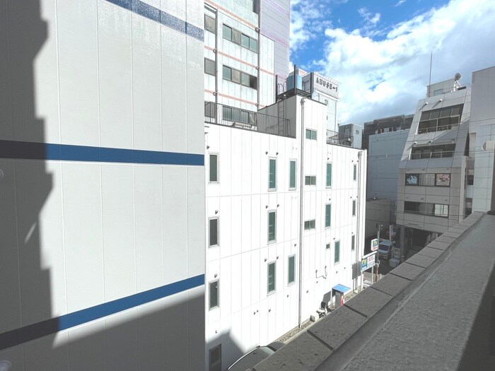 物件内観写真19　(室内からの展望)