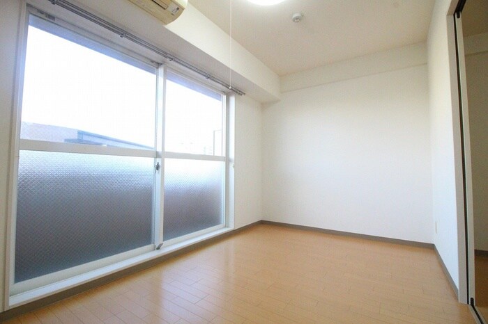 物件内観写真17　(居室)