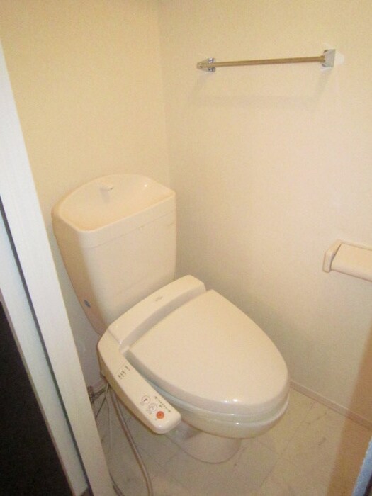 物件内観写真13　(トイレ)