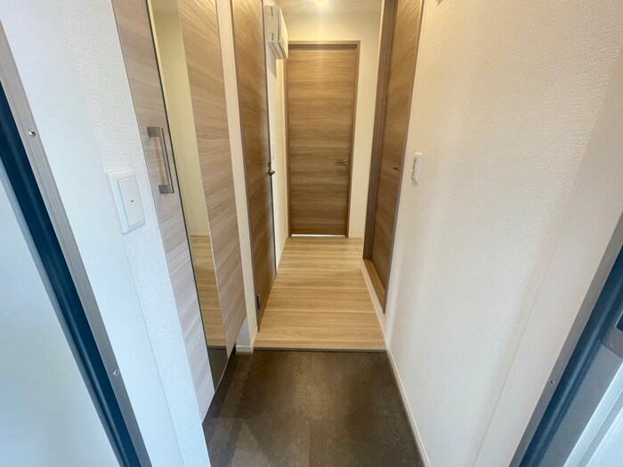 物件内観写真20　(廊下)