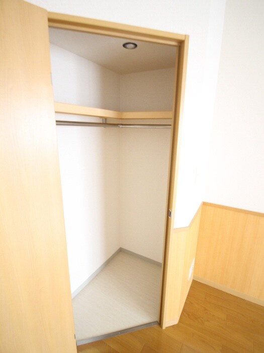 物件内観写真9　(収納)
