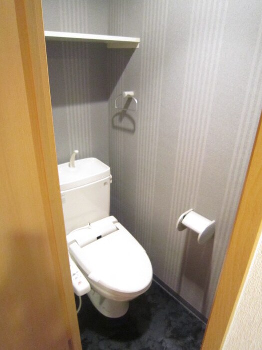 物件内観写真11　(トイレ)