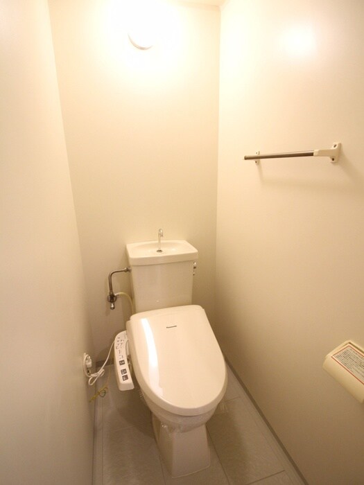 物件内観写真11　(トイレ)