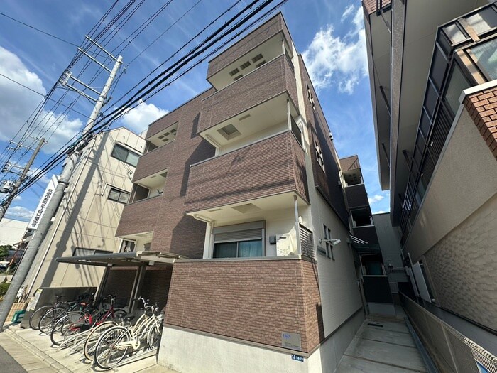 物件外観写真2　(外観写真)