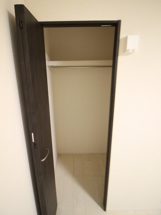 物件内観写真17　(収納)
