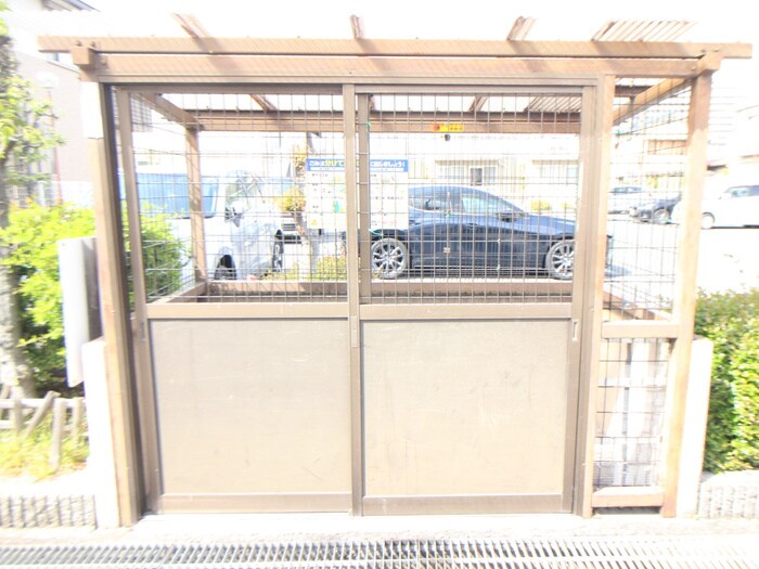 物件外観写真6　(建物設備)