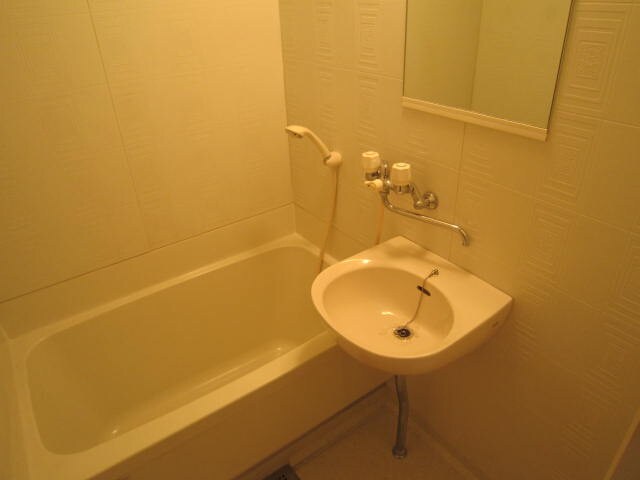 物件内観写真14　(バス／シャワールーム等)