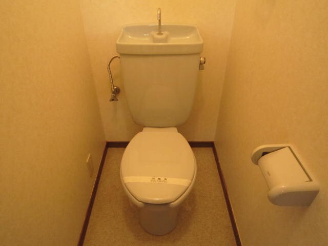 物件内観写真15　(トイレ)