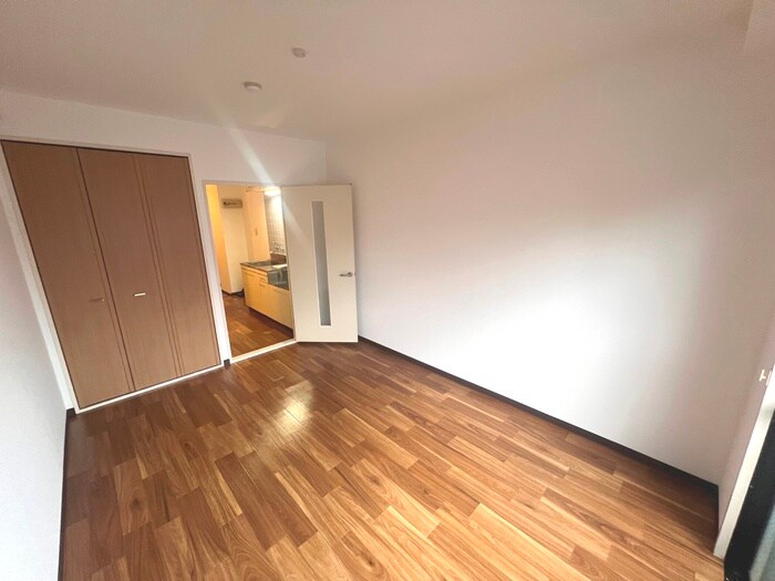 物件内観写真7　(居室)