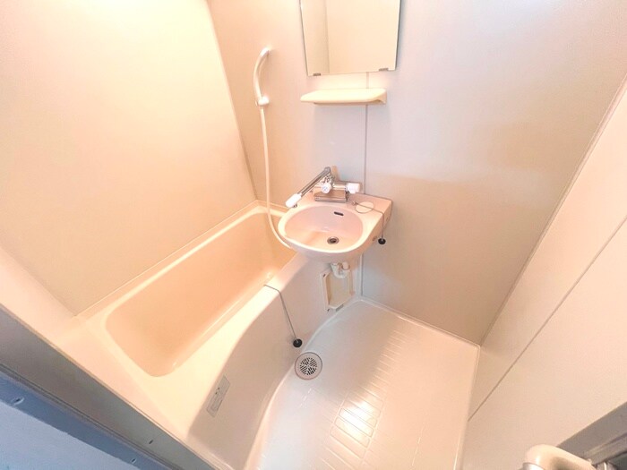 物件内観写真12　(バス／シャワールーム等)