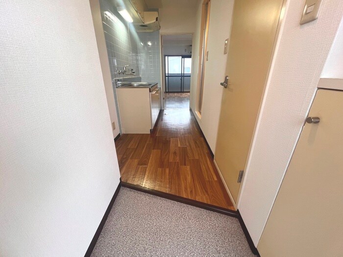 物件内観写真22　(廊下)