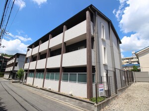 ユイマールⅡ外観写真