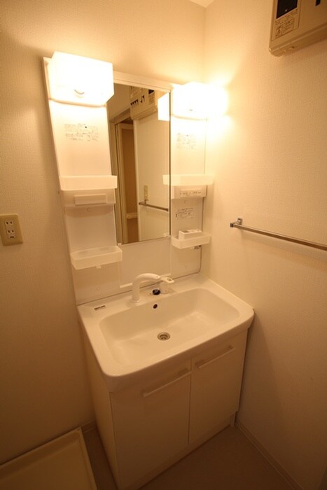 物件内観写真10　(洗面)