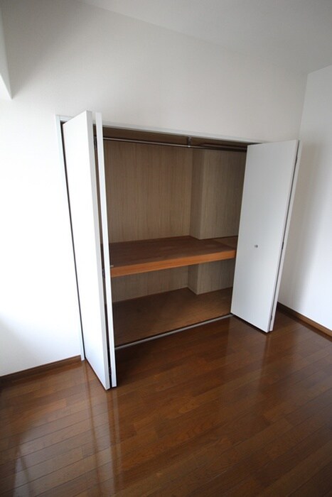 物件内観写真15　(収納)