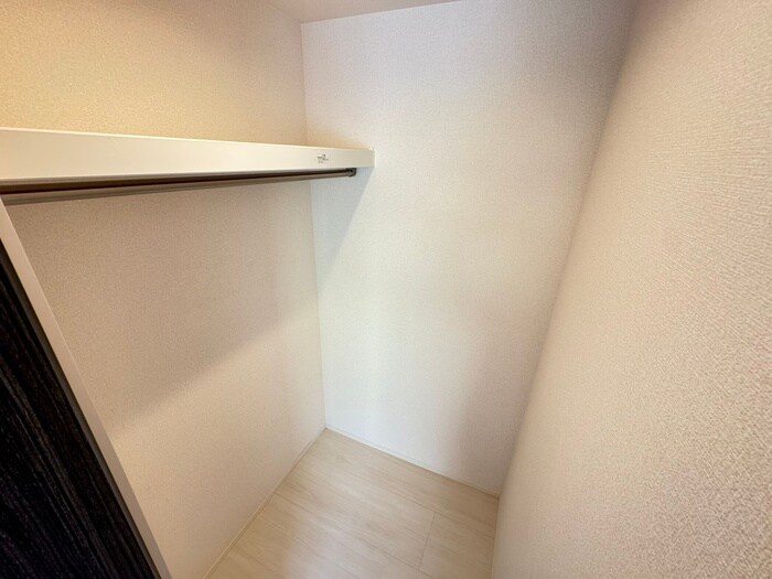 物件内観写真15　(収納)