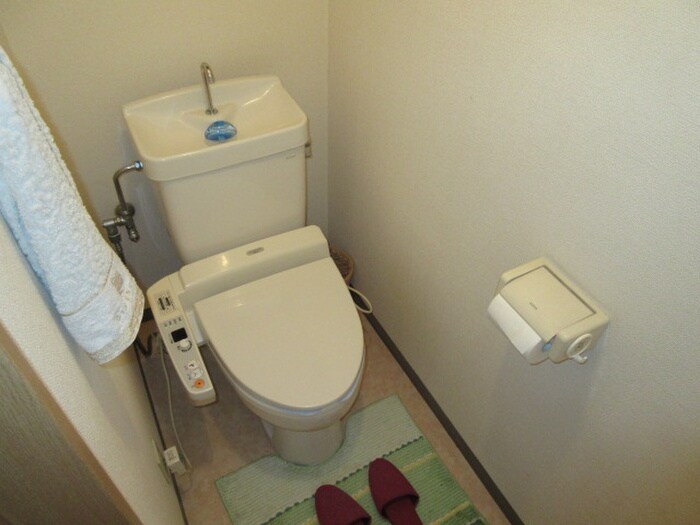 物件内観写真9　(トイレ)