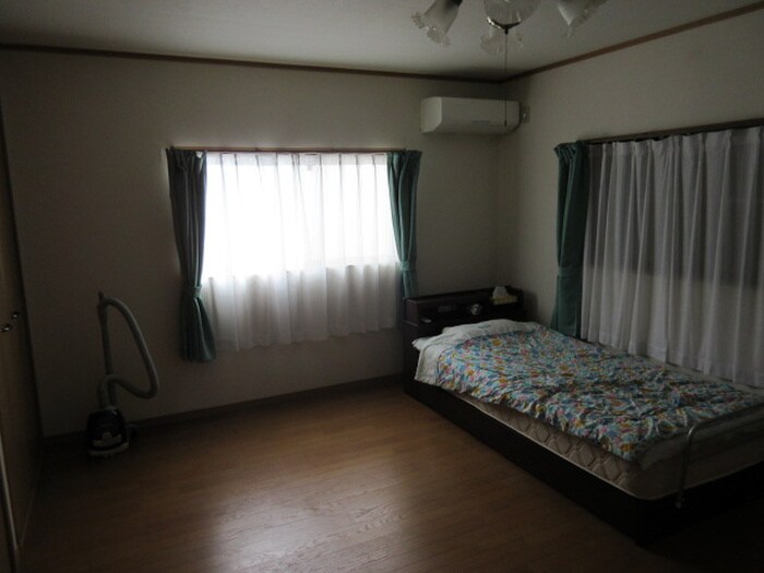 物件内観写真14　(居室)