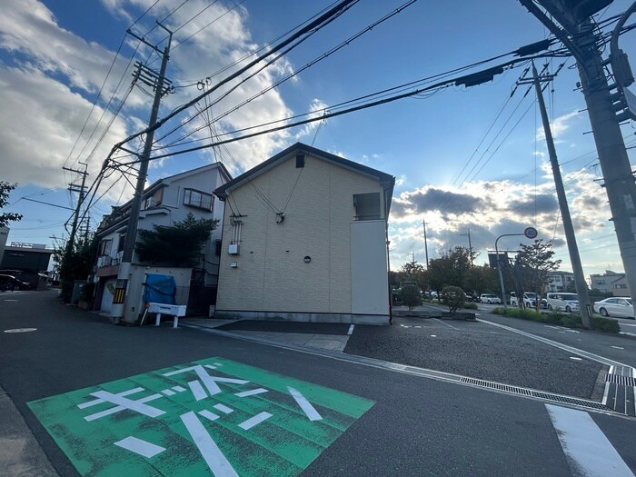 物件外観写真6　(外観写真)