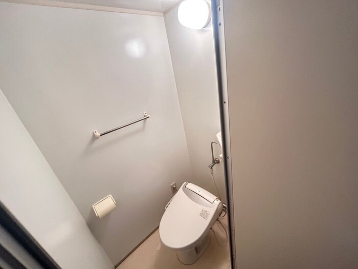 物件内観写真10　(トイレ)