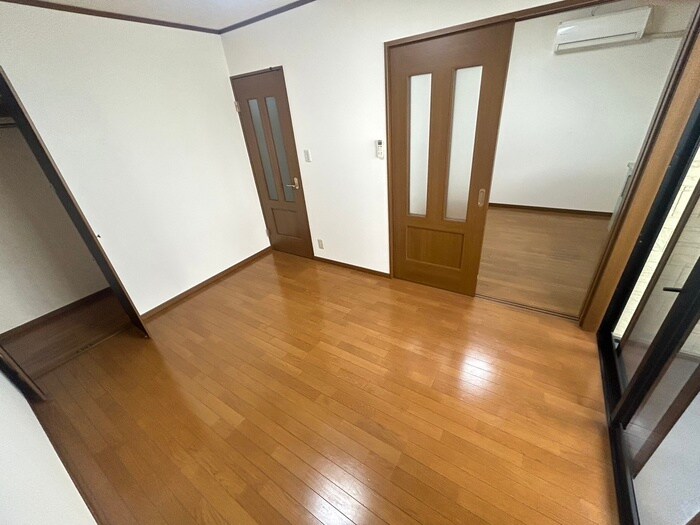 物件内観写真17　(居室)