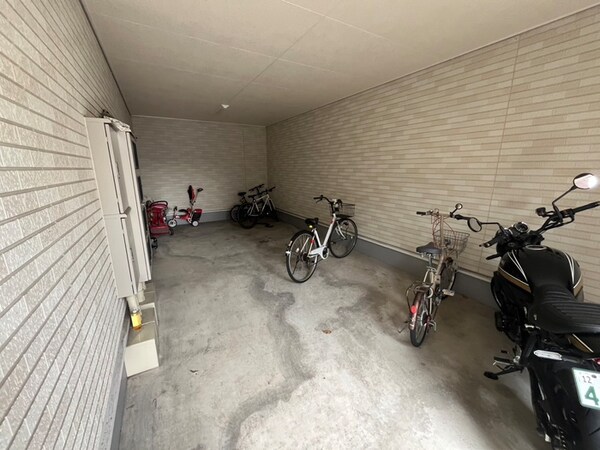 駐輪場