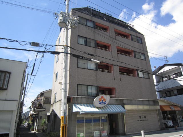 ル・トワ・ノワ－ルの物件外観写真