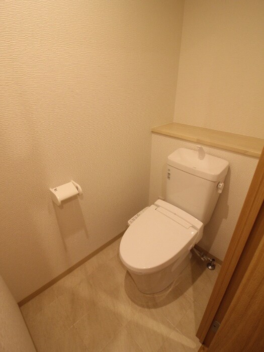 物件内観写真10　(トイレ)