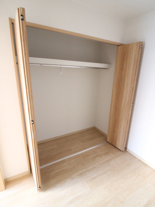 物件内観写真14　(収納)