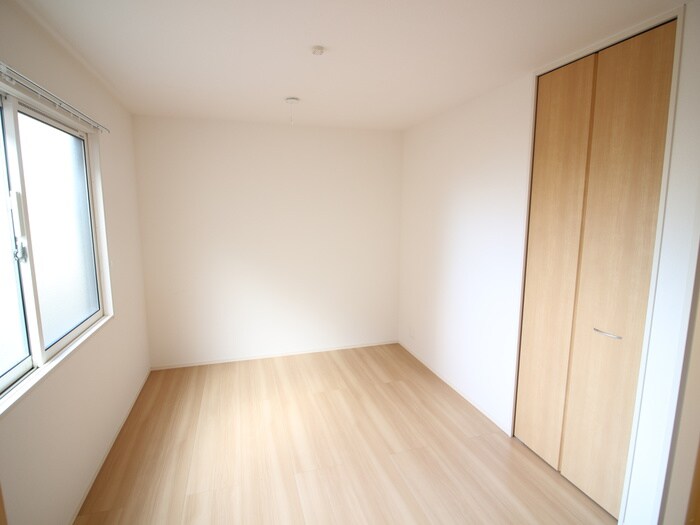 物件内観写真10　(居室)