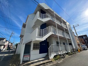 エール21外観写真