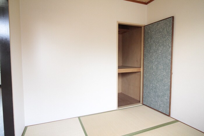 物件内観写真19　(居室)