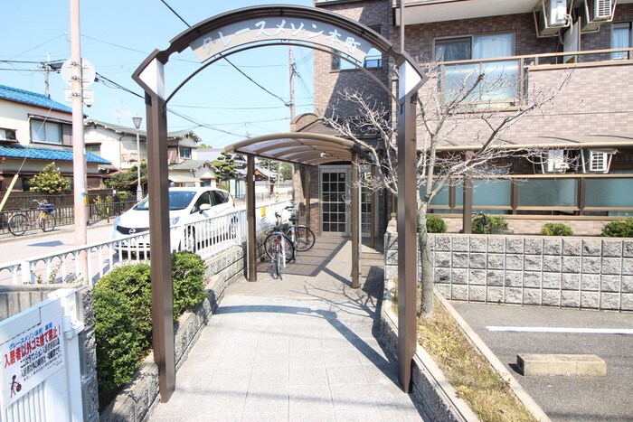 物件外観写真3　(外観写真)