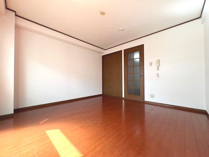 物件内観写真13　(居室)