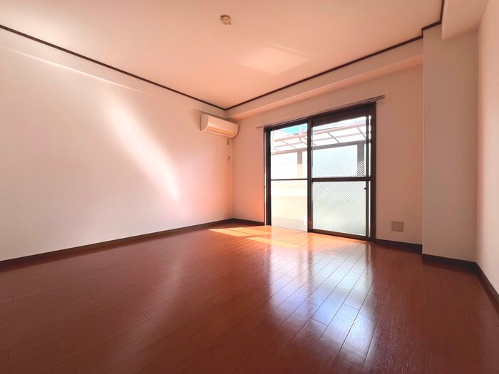 物件内観写真17　(居室)