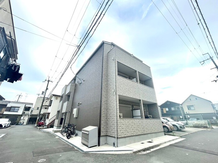 物件外観写真2　(外観写真)