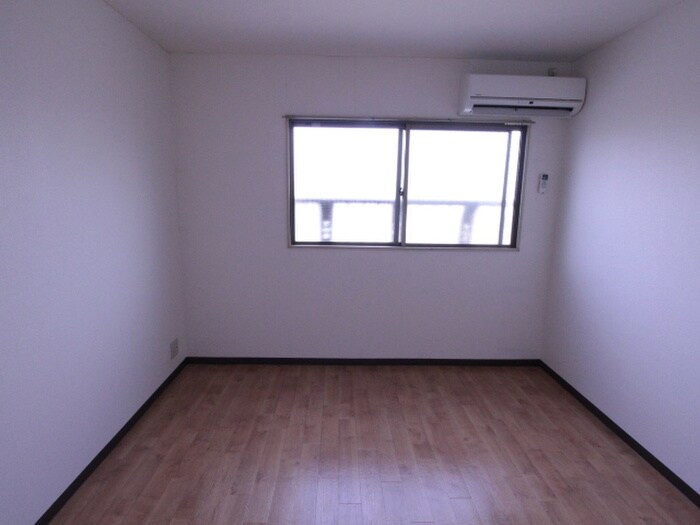 物件内観写真19　(居室)