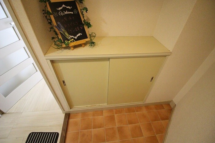 物件内観写真16　(靴箱)