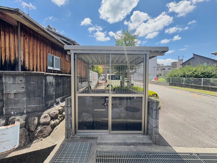 物件外観写真4　(建物設備)