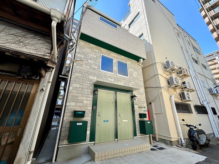 物件外観写真1　(外観写真)