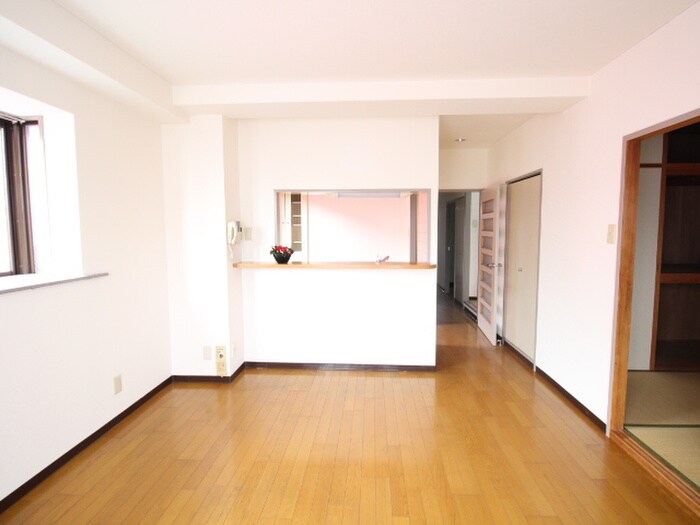 物件内観写真10　(居室)