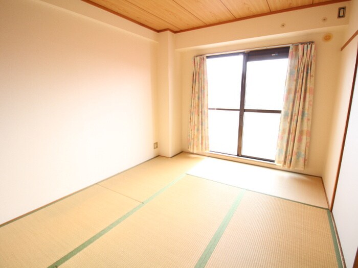 物件内観写真11　(居室)