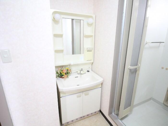 物件内観写真17　(洗面)