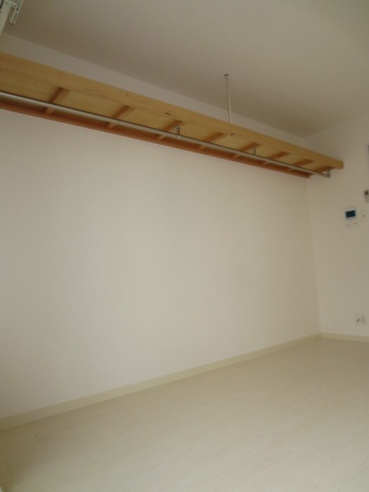 物件内観写真13　(居室)