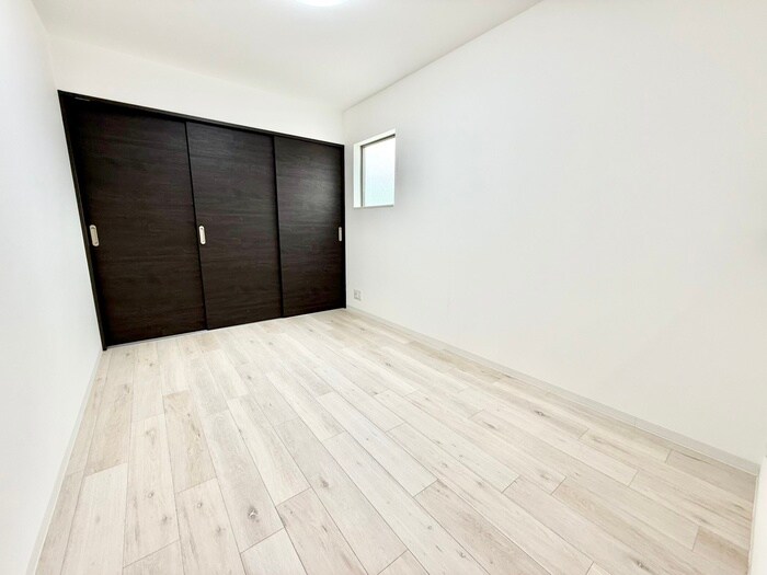 物件内観写真12　(居室)